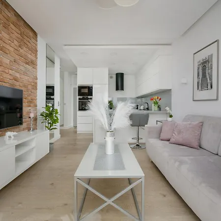 Elegant Apartment With Balcony Near Poniatowski Park Lodz By Noclegi Renters Exterior foto