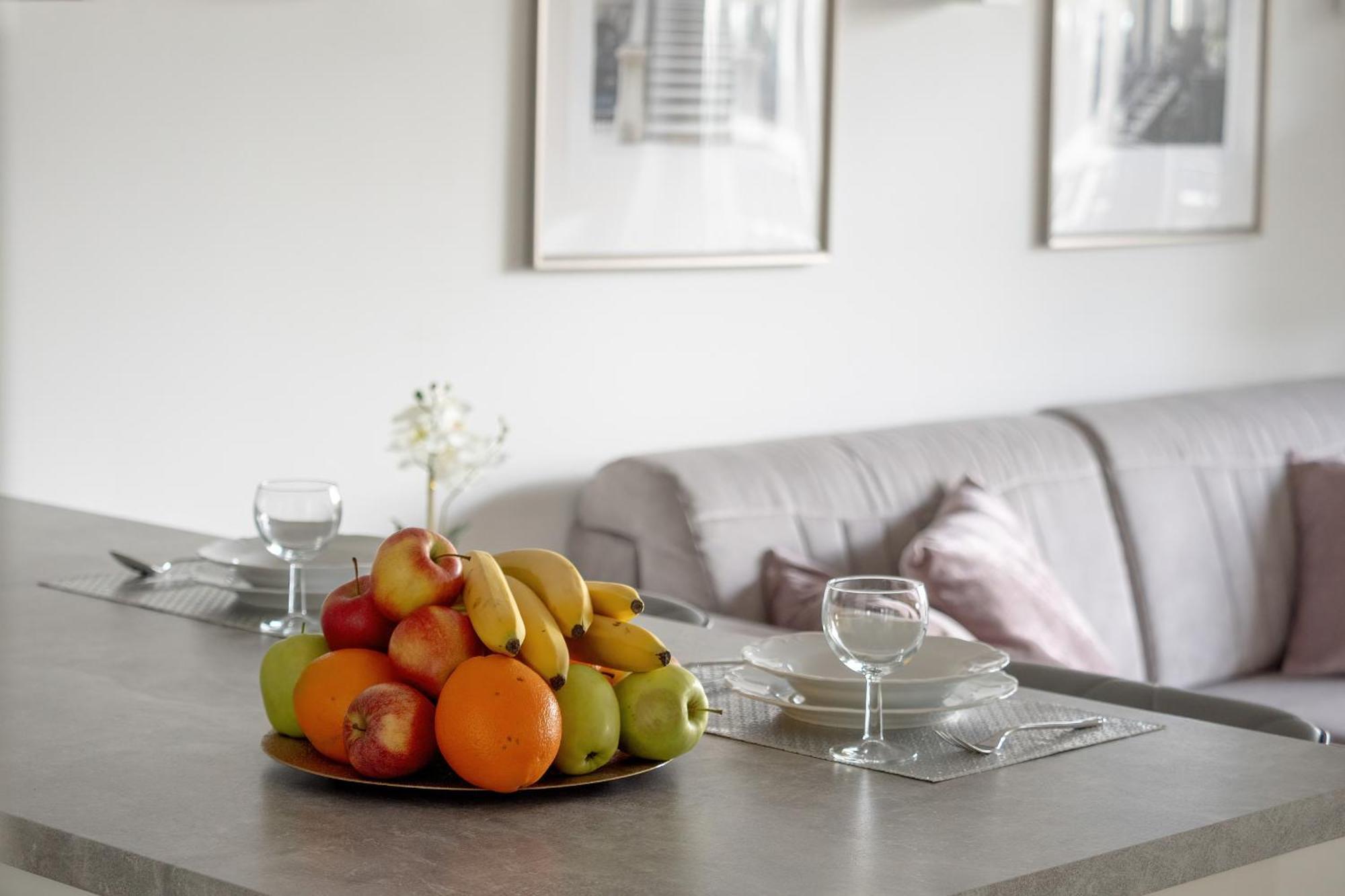 Apartment Elegant With Balcony Near Poniatowski Park By Renters Lodz (Lodz)